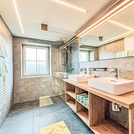 Apartment Salzmannhof Wohnung 1 By Interhome Apartman *